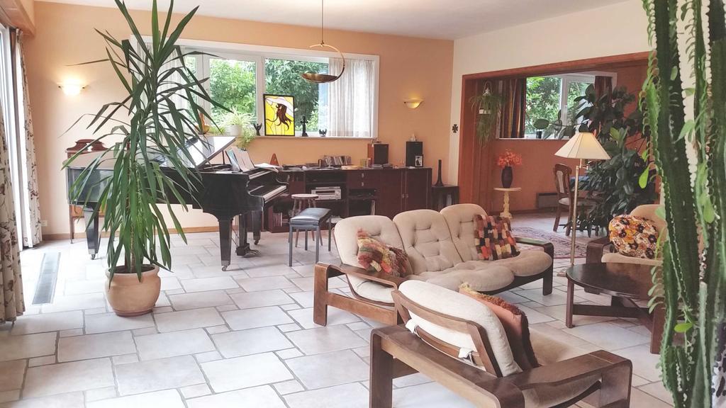 Prince D'Orange Bed & Breakfast ブレン・ラルー エクステリア 写真